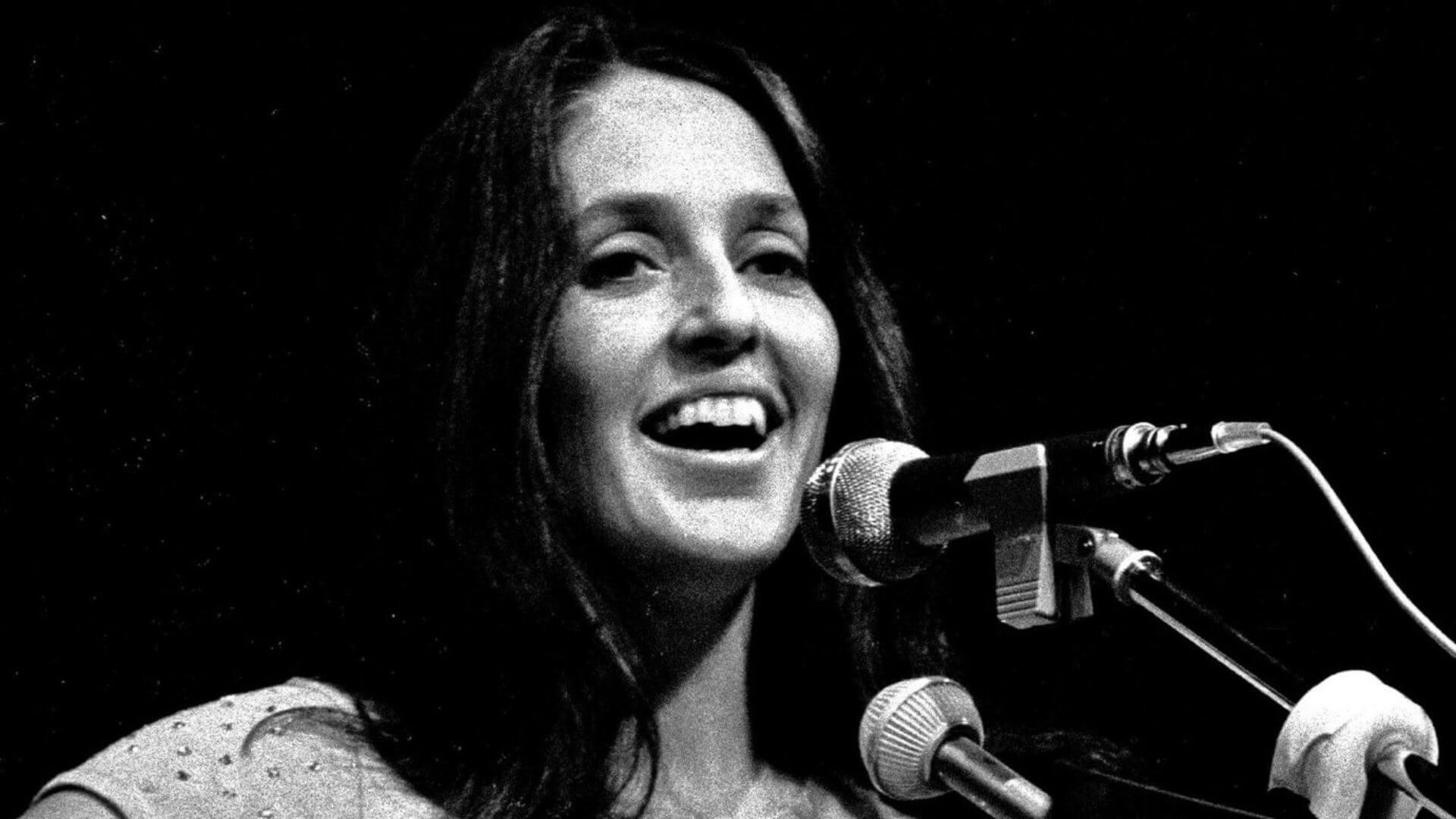 Joan Baez – How Sweet The Sound
